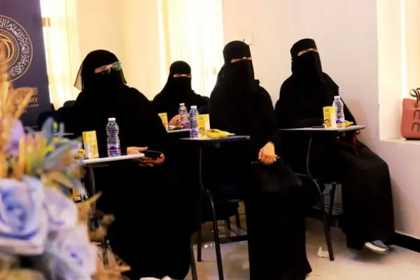 Arab Academy – Marib Hosts Female High School Students and Graduates Under the “Capacity Building” Program